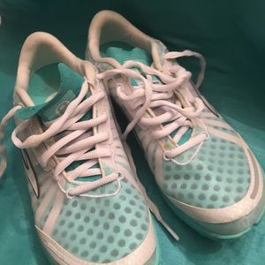 Brooks Pure Connect Athletic Running Shoe NWOT